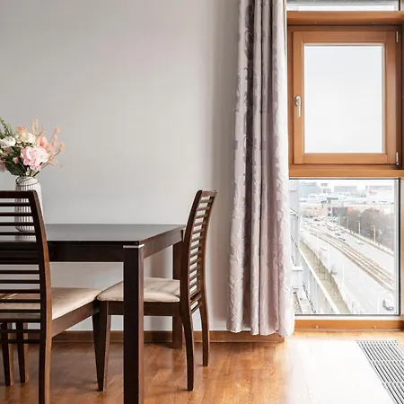 Przy Arkadia 2 Sypialnie Balkon Widok 8 Pietro Metro Gdanska Garaz *