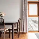 Przy Arkadia 2 Sypialnie Balkon Widok 8 Pietro Metro Gdanska Garaz *